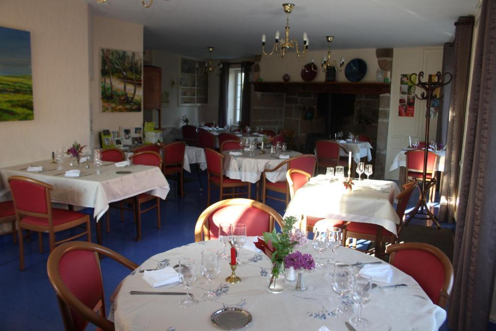 Auberge De Saint Julien Aux Bois Eksteriør bilde